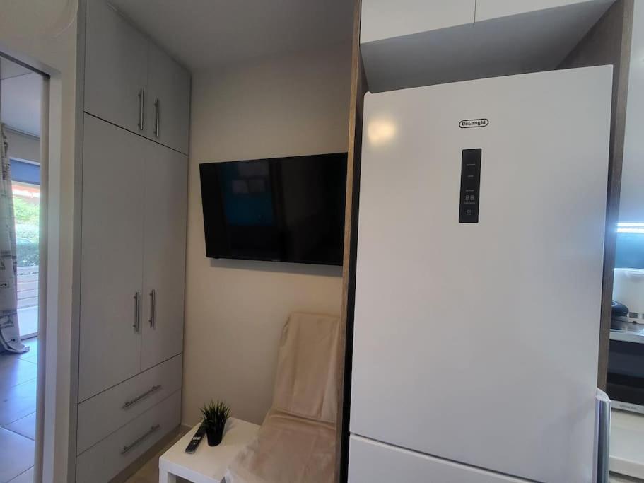 Bovis Apartments #2 Pórto Ráfti المظهر الخارجي الصورة
