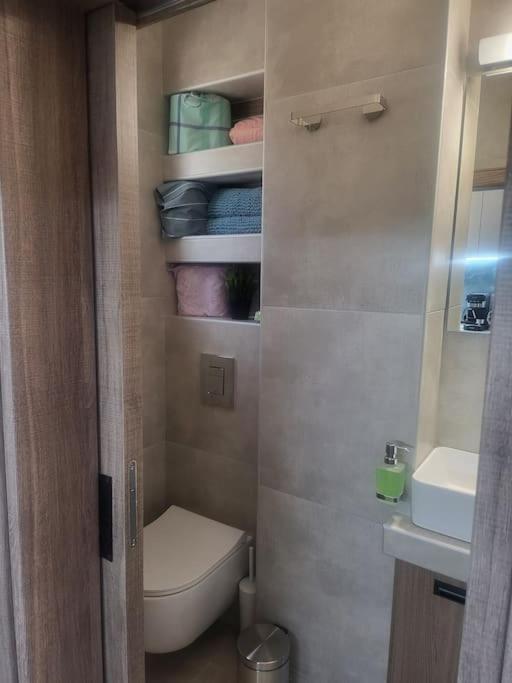 Bovis Apartments #2 Pórto Ráfti المظهر الخارجي الصورة