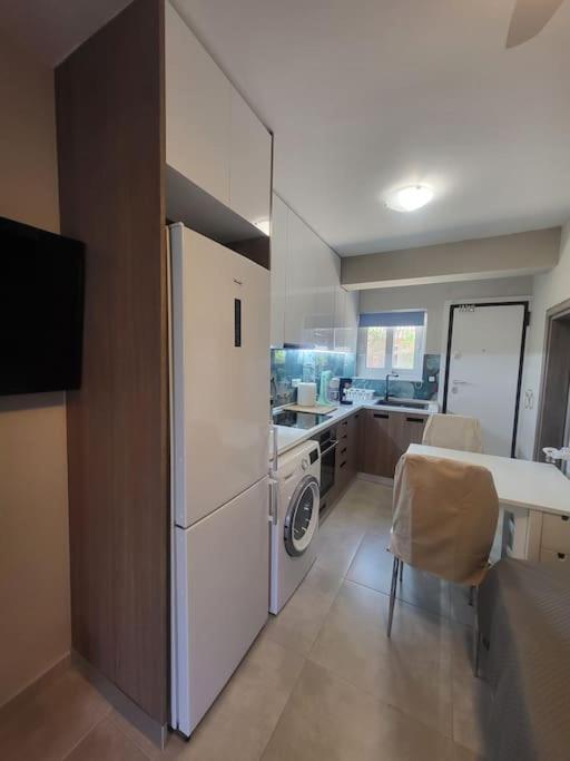 Bovis Apartments #2 Pórto Ráfti المظهر الخارجي الصورة