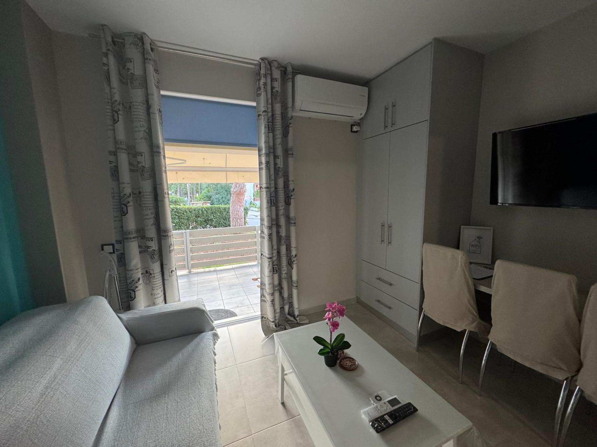 Bovis Apartments #2 Pórto Ráfti المظهر الخارجي الصورة